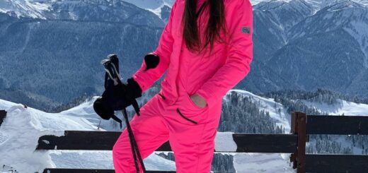 Анна Бузова