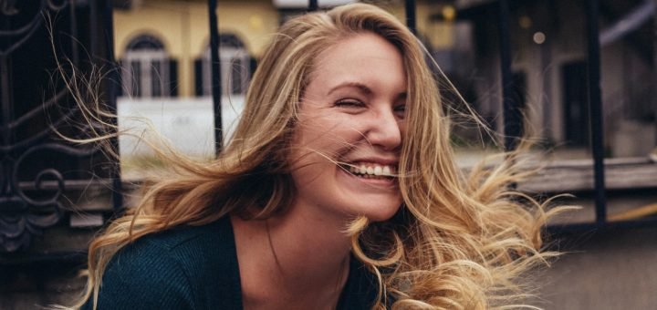 Разбудить свою кожу: 7 работающих кремов для лица с пептидами