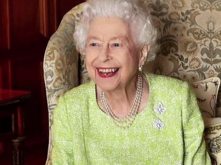королева Елизавета