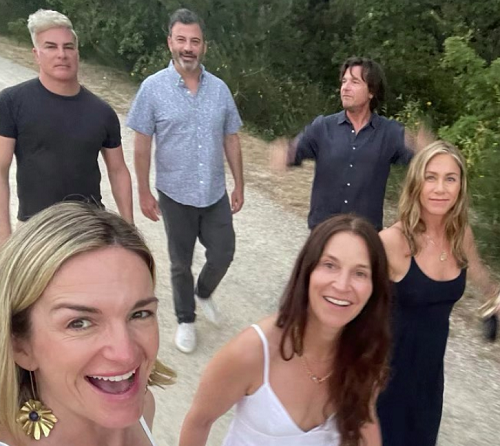 Дженнифер Энистон