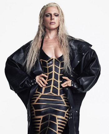 Джулия Фокс