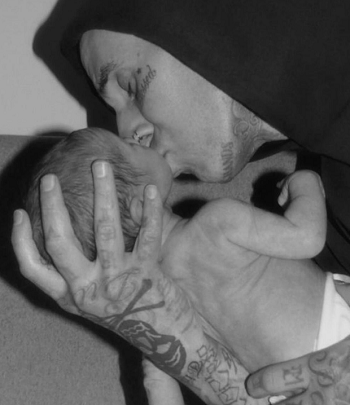 Трэвис Баркер, Кортни Кардашьян