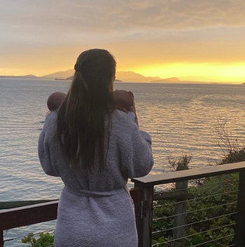 Хилари Суэнк