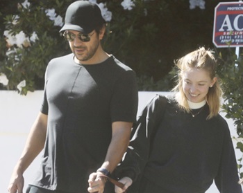 Джонатан Давино, Сидни Суини