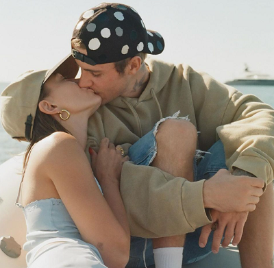 Хейли Болдуин, Хейли Бибер, Джастин Бибер