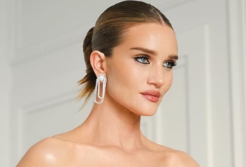 Рози Хантингтон-Уайтли