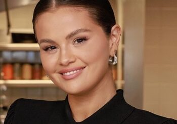 Селена Гомес