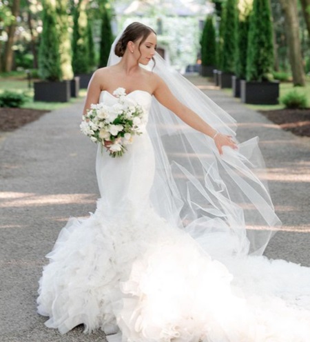 Хейли Джейд Скотт, Эван МакКлинток