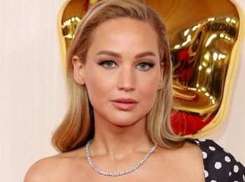 Дженнифер Лоуренс