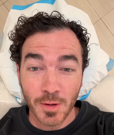 Кевин Джонас