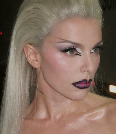 Джулия Фокс