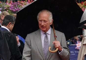 король Карл, король Чарльз