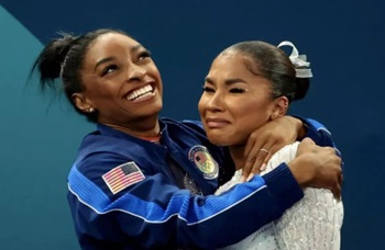 Джордан Чайлз, Симона Байлз