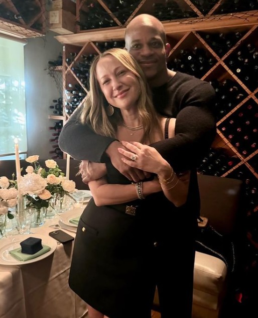 Дженнифер Мейер, Джеффри Огунлеси