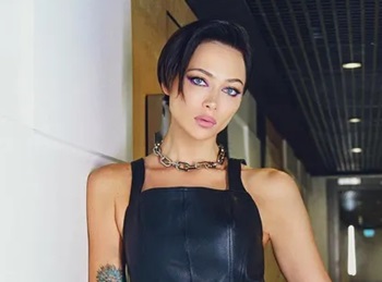 Настасья Самбурская