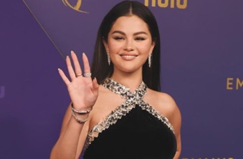 Селена Гомес