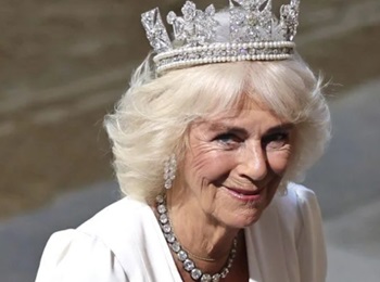 королева Камилла