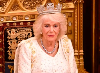 королева Камилла