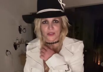 Бритни Спирс