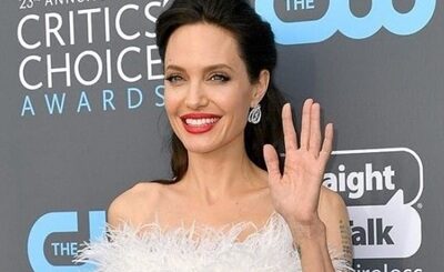 Анджелина Джоли