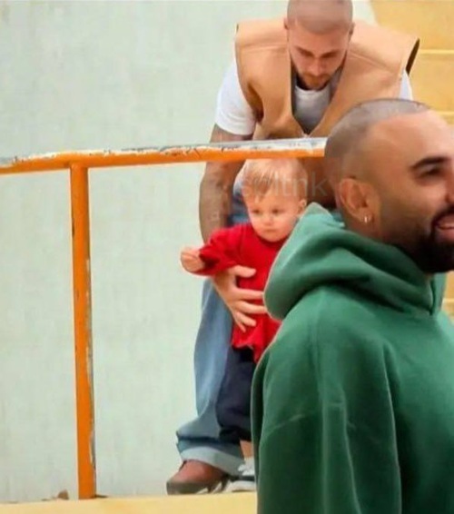 Джек Блюз Бибер, Джастин Бибер, Хейли Бибер