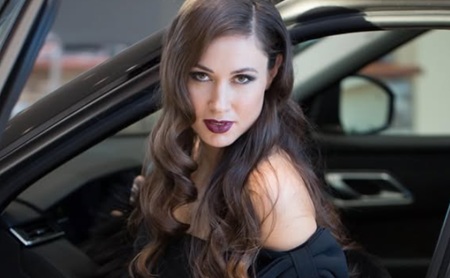 Елена Товстик