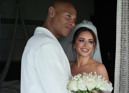 Исаак Виджраку, Ани Лорак