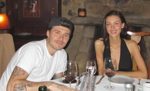 Бруклин Бекхэм, Никола Пельтц