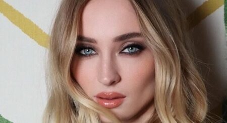 Софи Тернер