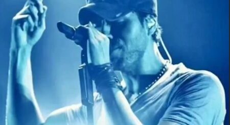 Энрике Иглесиас