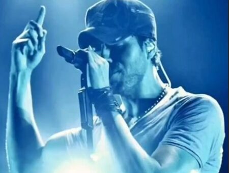 Энрике Иглесиас