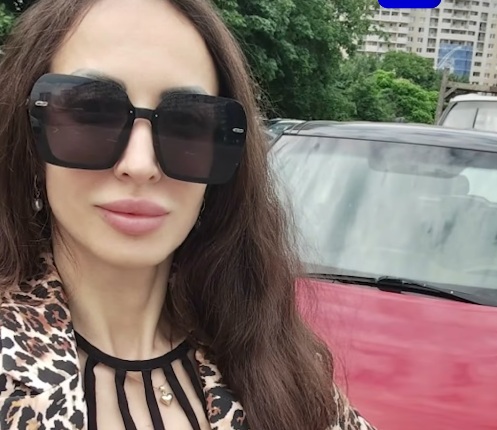 байкерша Соната